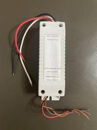 28~38腰台灣製小直統窄管伸縮牛仔褲/休閒褲/工作褲 歷史價格詳細信息