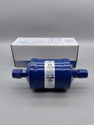 083 （3C）（印表機）（點陣印表機）（大型 ) Epson LQ-2180c 高階零件機 按鈕燈號可運作 未拆機 碳帶鬆壞 蓋有損不影響功能 請自取售出不退 歷史價格詳細信息