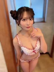毛毛小舖--正版AV DVD ある日突然ぬいぐるみが美少女たちを襲い出す世界 ぬいぐるみ姦 歷史價格詳細信息