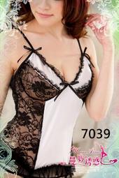 情趣睡衣 角色扮演 黑色蕾絲拼接紅色柔緞短版性感睡衣 誘惑撩人 雙肩綁帶不透明睡衣二色2020★千嬌百媚★ 歷史價格詳細信息