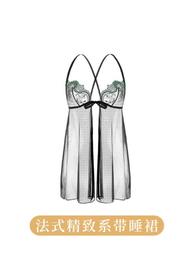 ????春夏季爆款純欲風短袖t恤女新款設計感小眾顯胸大緊身顯瘦U領甜辣上衣 歷史價格詳細信息