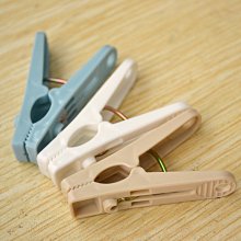 日本KM 強力無痕熱熔式黏貼掛勾☆圓角矩形小掛勾(4入) 歷史價格詳細信息