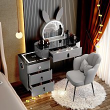 網紅智能車載香薰汽車用香水車內香氛機自動噴霧專用除異味男 歷史價格詳細信息