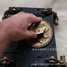 【小熊家族 】《死亡的臉NEXT18》ISBN:9571316776│時報文化出版企業股份有限公司│楊慕華, 許爾文．努蘭│九成新 歷史價格詳細信息