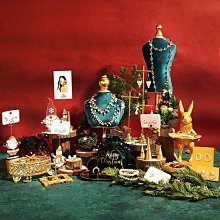 首飾展示架飾品陳列店鋪輕奢紅色絨布相框項鍊架拍攝道具戒指託盤 歷史價格詳細信息