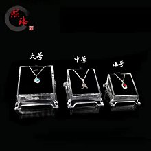 翡翠 玉石 腳丫 腳踏實地 知足常樂  收藏 擺件 吊墜 歷史價格詳細信息