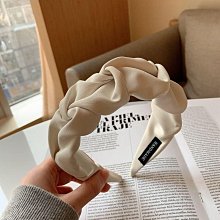 韓日新款假髮女空氣劉海長直髮內扣隱形無痕網紅可愛短中長卷發全頭整頂式假髮  露天市集  全臺最大的網 歷史價格詳細信息