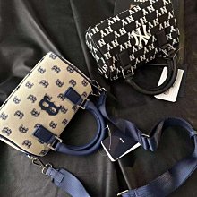 MLB復古老花斜挎包NY單肩包 老花相機包 刺繡 滿印 腰包 零錢包 歷史價格詳細信息