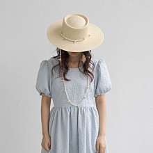 草帽 欧美风格春夏新款黑白拼色小众度假草帽出游平顶帽女士宽檐沙滩帽~熱銷 歷史價格詳細信息