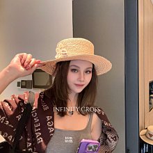 MIU家春夏針織貝雷帽???? 歷史價格詳細信息