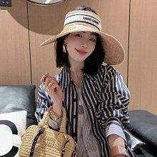 MIUMIU 鏤空藤編菜籃子手提包2024新款洋氣少女休閒字母單肩斜挎包精品代購 歷史價格詳細信息