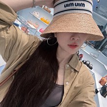 繆繆編織托特必須承認 草編包真是夏天的王者啊！ 歷史價格詳細信息