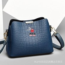 【鱷魚紋水桶包】時尚手提小水桶包包 質感斜背包 側肩包 圓筒包 包包女 流行 精品 歷史價格詳細信息