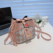 送小包包夏季套裝女學生韓版寬鬆顯瘦學院閨蜜裙23新款洋裝日系齡刺繡揹帶洋裝 歷史價格詳細信息