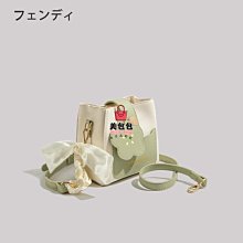 日本フェンディ夏天女士包包2022新款高級感小眾百搭水桶包斜挎包可愛小獅子掛件 流行 精品 歷史價格詳細信息