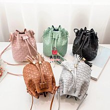 新款韓版菱格信封包 女單肩斜挎鏈條包 時尚簡約夜光變色手拿包 包包 幾何菱形包-予你優選 歷史價格詳細信息