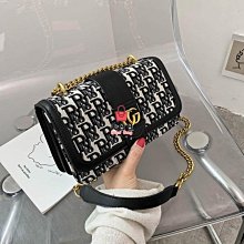 挎小方包流行時尚單肩斜百搭手提包撞色編織簡約包女2024新款 歷史價格詳細信息