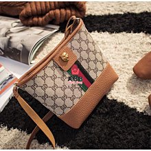 復古高級感撞色大容量包包女士2023新款撞色毛呢托特包百搭腋下包-Misaki精品 歷史價格詳細信息