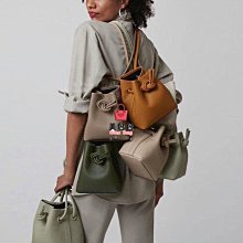 【SR-STUDIO】泰國 小眾設計 Gentle Woman 單肩 手提包 休閒 簡約 秋冬 棉包 字母 小包包 歷史價格詳細信息