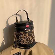 手提水桶包 個性菱格手提包 小盒子包包女 新潮時尚百搭斜揹包 側肩背包 斜挎包 流行 精品 歷史價格詳細信息