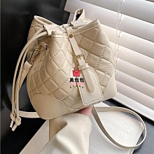 今年流行高級感精品2023新款時尚百搭手提包氣質單肩斜跨女士包包-包沒煩惱 歷史價格詳細信息