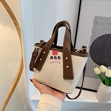 女生包包 女士包 2022新款街頭潮流時尚鱷魚紋托特包 手提大容量包 歷史價格詳細信息