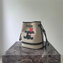 2022新款潮凱旋門水桶包抽繩手提帆布配皮包女通勤休閒單肩斜跨包9.29--麥包包 歷史價格詳細信息