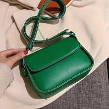 高級質感小包包女2022新款春季時尚2023百搭大學生上課單肩斜挎包 歷史價格詳細信息