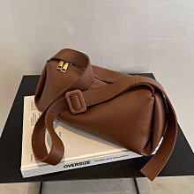 百搭ins斜挎包包女2022新款潮秋冬時尚復古小方包法國小眾腋下包 歷史價格詳細信息