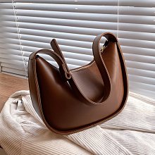 小包包ins爆款水桶包手提斜挎包女新款2024秋冬季小衆高級感時尚-李李 韓國女裝 歷史價格詳細信息