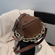 今年流行包包高級感2022新款時尚腰包百搭ins鏈條斜背包女包胸包--麥包包 歷史價格詳細信息