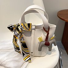 菜籃子手提夏季2024潮高級感斜挎水桶包百搭小眾子母包杭會小鎮 流行 歷史價格詳細信息