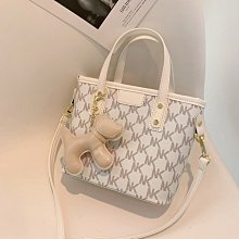 【爆款特賣】新品潮牌狗狗牽引繩中大型犬遛狗繩狗鏈子金毛泰迪法斗 歷史價格詳細信息