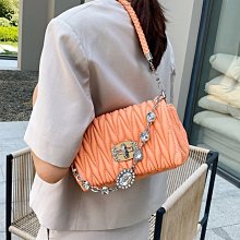 包 2022 新款時尚斜挎包女士夏季全肩包餃子包--麥包包 歷史價格詳細信息