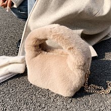 毛絨包包女小清新少女手提水桶包可愛軟妹學生斜挎包小眾毛毛包 歷史價格詳細信息