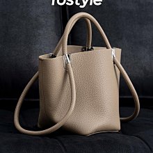 品牌包包女2023新款女士秋季手提小方包真皮質感單肩斜挎小包 歷史價格詳細信息