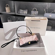 真皮小包包女2023新款高級質感小眾寬帶枕頭包單肩斜挎包 歷史價格詳細信息