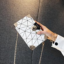 2023新款三盒子潮牌男士雙肩包日韓軟皮男學生揹包學院風旅行書包 歷史價格詳細信息