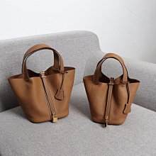 熱銷新款 獨家實拍！ Go 雅貝殼包 手提包 23cmx18cmx10cm 明星大牌同款服裝包包 歷史價格詳細信息