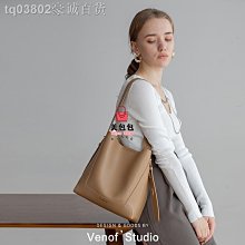高級感軟皮水桶包手提包女新款通勤百搭菜籃子包大容量單肩斜挎包草編包 編織包 女菜籃包 藤編包包 竹編包 歷史價格詳細信息