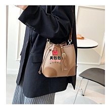 手提水桶包 個性菱格手提包 小盒子包包女 新潮時尚百搭斜揹包 側肩背包 斜挎包 流行 精品 歷史價格詳細信息