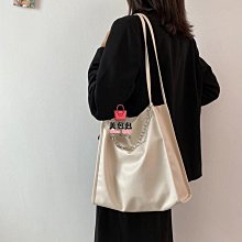 女生單肩大流浪包 鏈條斜背包高級感小包包女 新款菱格鏈條包小眾質感百搭斜挎包-予你優選 歷史價格詳細信息