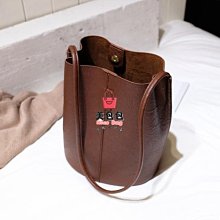 女生包包 水桶包 氣質女大容量2022新款潮個性抽繩通勤包 時尚潮流單肩斜挎包 斜背包 肩背包 歷史價格詳細信息