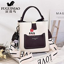 富貴鳥包包女新款水桶包斜挎包簡約單肩韓版時尚百搭手提包復古單肩 斜肩 斜背 側背 肩背多用小方包包 流行 精品 歷史價格詳細信息