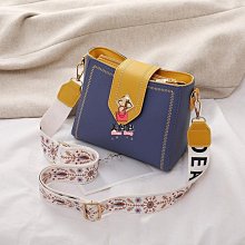 斜挎包男ins潮小包日系休閒單肩包男士包包潮牌男生挎包學生揹包 歷史價格詳細信息