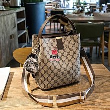 印花水桶包 2024夏季水桶包 同手提 小仙女  斜背包 百搭 斜背包 復古水桶包 流行 歷史價格詳細信息