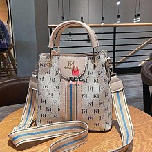 流行氣質大容量包包女2022秋冬新款休閑絨面通勤單肩包手提托特包【爆款特賣】 歷史價格詳細信息