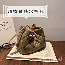 2024潮菜籃子女包 軟PU荔枝紋水桶包 手提子母 流行 歷史價格詳細信息