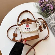 【珍珠奶茶水桶包】小眾設計小廢包 百搭斜背包 手機包 韓版可愛少女側肩包 流行 精品 歷史價格詳細信息