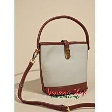 VENESSA~ 新款 撞色拼接 精緻重工刺繡 高質感醋酸絲 小立領棒球夾克外套 (T1421) 歷史價格詳細信息